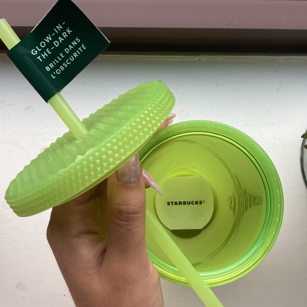 •Starbucks• Halloween Lemon Glow In The Dark Tumbler - Picture 4 of 4